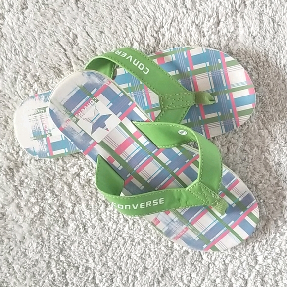 Converse Flip Flops